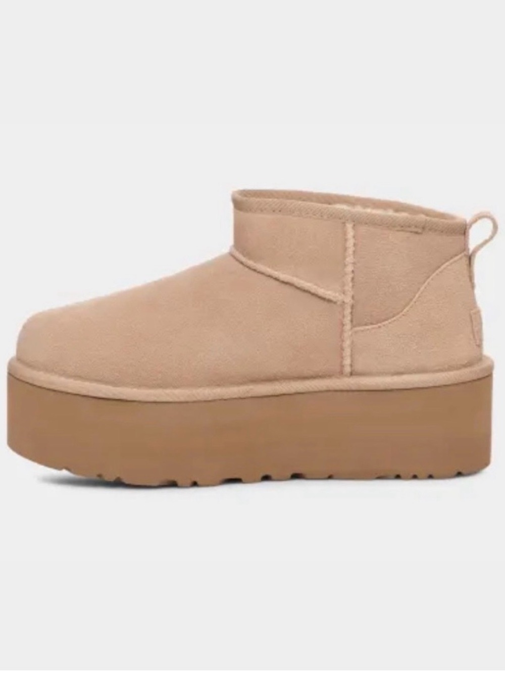 UGG Classic Ultra Mini Platform in Sand – Size 7 – New in Box – Viral TikTok - Picture 3 of 8